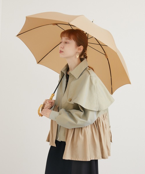 Paradise Picnic(パラダイスピクニック)の「タッセル付きバンブーハンドル長雨傘(長傘・レディース・ベージュ/イエロー/ネイビー/パープル/レッド・FREE)」の18枚目の写真