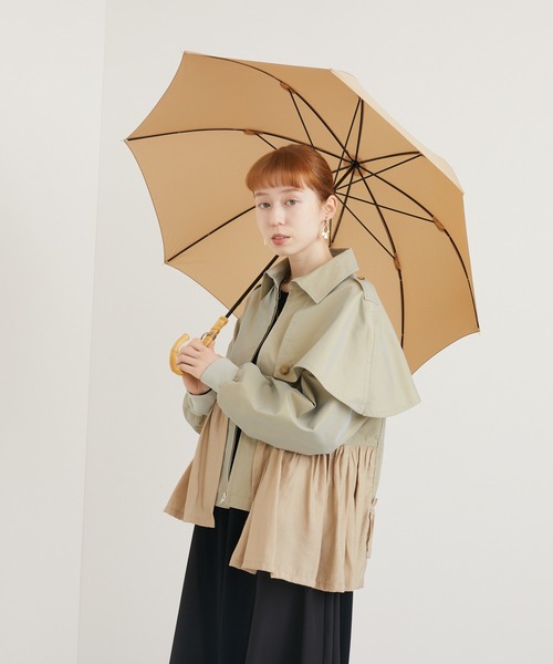 Paradise Picnic(パラダイスピクニック)の「タッセル付きバンブーハンドル長雨傘(長傘・レディース・ベージュ/イエロー/ネイビー/パープル/レッド・FREE)」の12枚目の写真