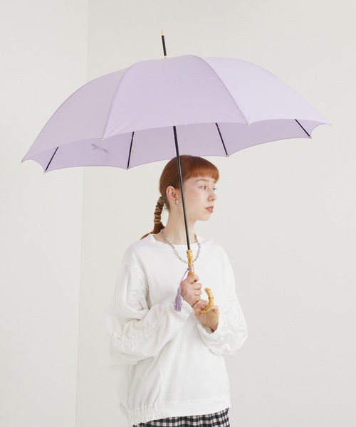 Paradise Picnic(パラダイスピクニック)の「タッセル付きバンブーハンドル長雨傘(長傘・レディース・ベージュ/イエロー/ネイビー/パープル/レッド・FREE)」の7枚目の写真