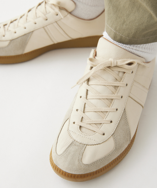 REPRODUCTION OF FOUND（リプロダクションオブファウンド）の「【REPRODUCTION OF FOUND/リプロダクションオブファウンド】GERMAN TRAINER（スニーカー・メンズ・アイボリー/ホワイト/ブラック・41/42/43/44）」の2枚目の写真