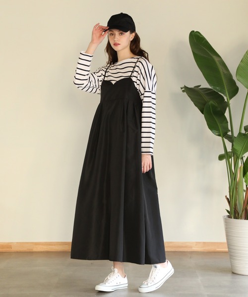 aity(アイティ)の「ソフトタフタタックキャミワンピース(ワンピース・レディース・アイボリー/ブラック・M)」の4枚目の写真