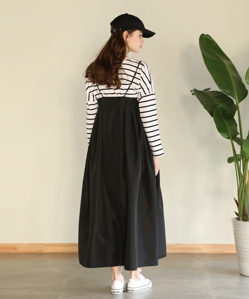 aity(アイティ)の「ソフトタフタタックキャミワンピース(ワンピース・レディース・アイボリー/ブラック・M)」の17枚目の写真