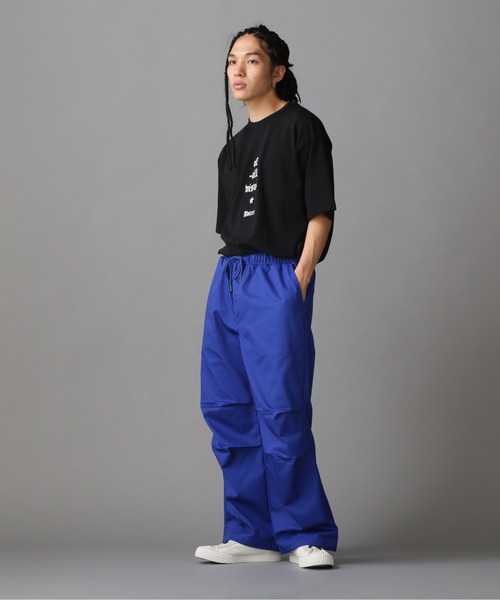 AVIREX（アヴィレックス）の「《直営店限定》AVIREX × A4A CIRCLE LOGO T-SHIRT / サークルロゴ Tシャツ / AVIREX / アヴィレックス（Tシャツ/カットソー・メンズ・ホワイト/ブラック・M/L）」の8枚目の写真