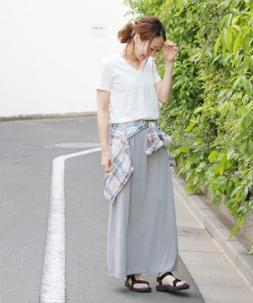 JOURNAL STANDARD（ジャーナルスタンダード）の「マーブルヴィンテージ天竺 Vネックプルオーバー#（Tシャツ/カットソー・レディース・グレー/ホワイト/ネイビー/イエロー・FREE）」の7枚目の写真