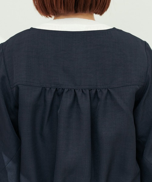 natural couture(ナチュラルクチュール)の「ねじり袖お上品ライトブルゾン(ブルゾン・レディース・ライトベージュ/グレイッシュベージュ/ネイビー・FREE)」の20枚目の写真