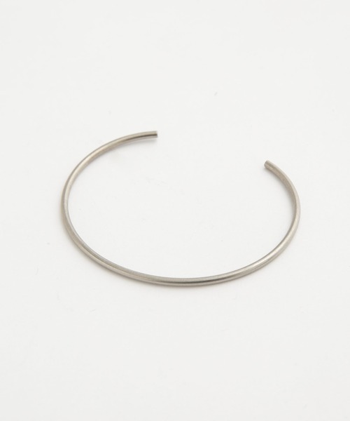 NANO universe(ナノユニバース)の「LB.04/日本製3連ブラスデザインバングル(バングル/リストバンド・メンズ・シルバー・FREE)」の5枚目の写真
