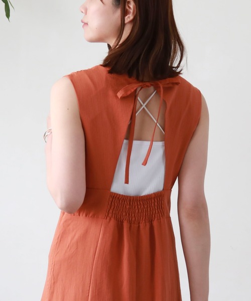 archives(アルシーヴ)の「バックシャンスリーブワンピース(ワンピース・レディース・ブラック/モカ/アイボリー/オレンジ/グリーン・MEDIUM)」の5枚目の写真