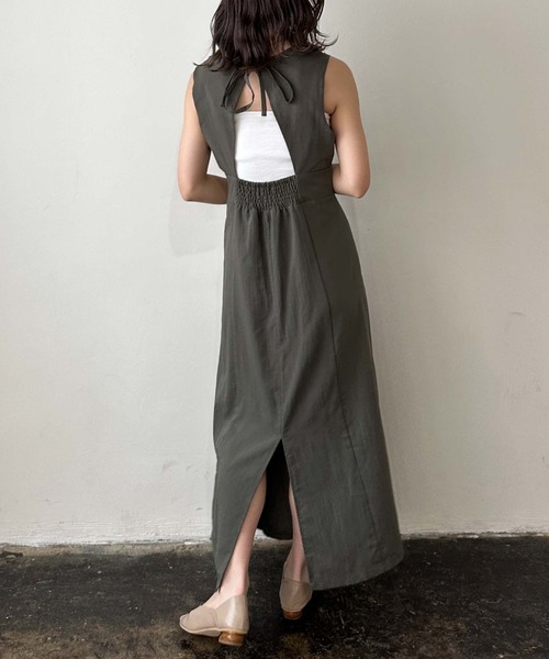 archives(アルシーヴ)の「バックシャンスリーブワンピース(ワンピース・レディース・ブラック/モカ/アイボリー/オレンジ/グリーン・MEDIUM)」の1枚目の写真