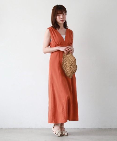 archives(アルシーヴ)の「バックシャンスリーブワンピース(ワンピース・レディース・ブラック/モカ/アイボリー/オレンジ/グリーン・MEDIUM)」の15枚目の写真