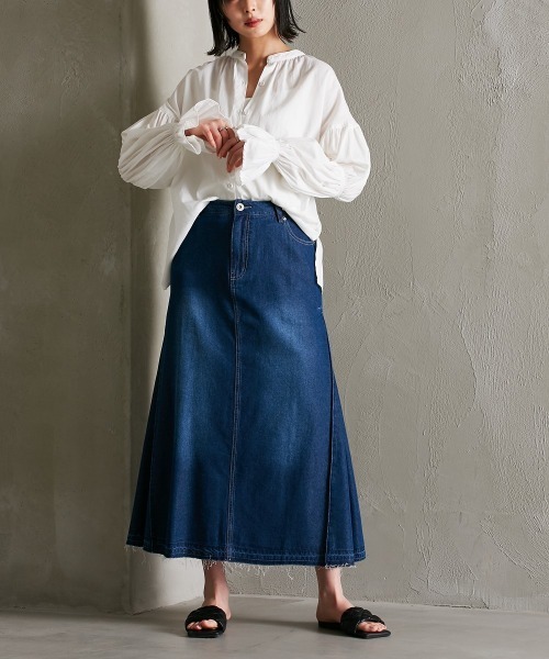 Soiunique（スワユニーク）の「サイドプリーツデニムマキシ丈スカート ［Soiunique］（スカート・レディース・ブルー/ネイビー/ワンウォッシュ・LL/M/L/S）」の6枚目の写真
