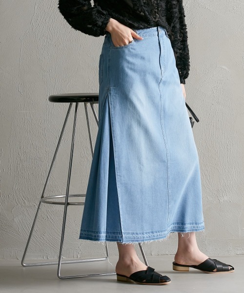 Soiunique（スワユニーク）の「サイドプリーツデニムマキシ丈スカート ［Soiunique］（スカート・レディース・ブルー/ネイビー/ワンウォッシュ・LL/M/L/S）」の9枚目の写真