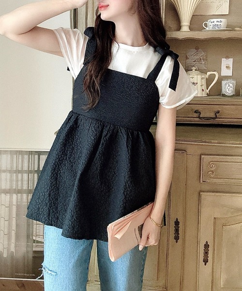 moment+(モーメントプラス)の「【累計販売枚数1万枚突破!】エンボスふくれフラワージャガード肩リボンペプラムビスチェ(ベスト・レディース・ブラック/アイボリー/ネイビー/ピンク/ブルー・M/L)」の9枚目の写真