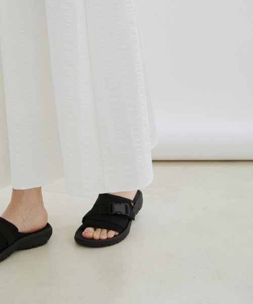 SALON adam et rope'（サロン アダム エ ロペ）の「【WEB限定】【洗える】サッカーノースリーブティアードワンピース（ワンピース・レディース・ブラック/ホワイト・FREE）」の14枚目の写真