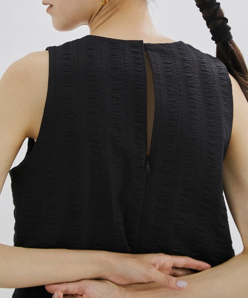 SALON adam et rope'（サロン アダム エ ロペ）の「【WEB限定】【洗える】サッカーノースリーブティアードワンピース（ワンピース・レディース・ブラック/ホワイト・FREE）」の20枚目の写真