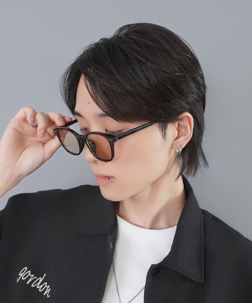 SPINNS(スピンズ)の「スクエアカラーサングラス/サイドデザイン(サングラス・メンズ・ブラック系その他/ブラック×ブルー/ブラック×ベージュ・ONESIZE)」の11枚目の写真