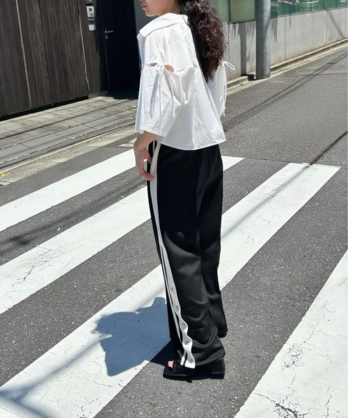AS KNOW AS plus（アズノゥアズプラス）の「〇サイドライントラックパンツ（その他パンツ・レディース・ブラック/アイボリー/グリーン・FREE）」の5枚目の写真