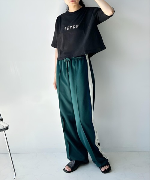 AS KNOW AS plus（アズノゥアズプラス）の「〇サイドライントラックパンツ（その他パンツ・レディース・ブラック/アイボリー/グリーン・FREE）」の11枚目の写真