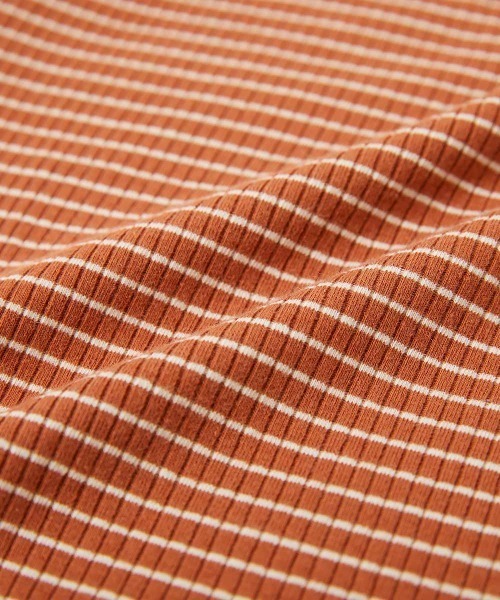 devirock（デビロック）の「細リブ パフスリーブ ボーダー長袖Tシャツ（Tシャツ/カットソー・キッズ・レッド系1/ダークグリーン/ブラック/ピンク系6/ブルー系6・160cm/130cm/120cm/150cm/140cm/100cm/110cm）」の12枚目の写真