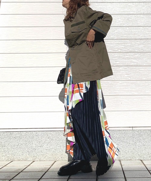 Q（キュー）の「幾何学柄プリーツスカート（スカート・レディース・グリーン系/ピンク系・MEDIUM）」の9枚目の写真