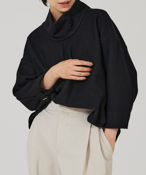 qualite(カリテ)の「オフタートルカットソー(Tシャツ/カットソー・レディース・オフホワイト/ブラック/オレンジ・フリー)」の3枚目の写真