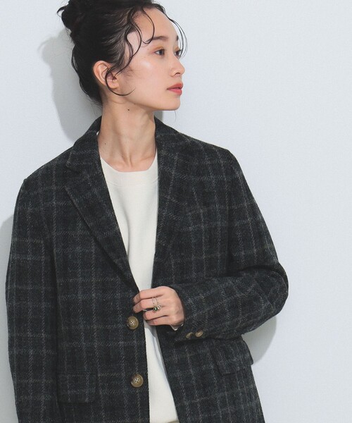 BEAMS BOY(ビームスボーイ)の「BEAMS BOY / ハリスツイード 3ボタン ジャケット 23FW(テーラードジャケット・レディース・ブラウン/チャコールグレー・1/0)」の2枚目の写真