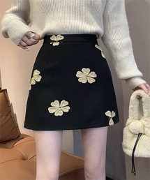 花刺繍ミニスカート