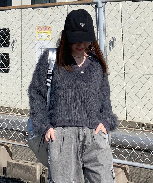 non-hedge（ノンヘッジ）の「キーネックシャギーニットトップス（ニット/セーター・レディース・オフホワイト/ベージュ/パープル/チャコールグレー/ブラック/ボルドー/クリーム/ピンク・FREE）」の17枚目の写真