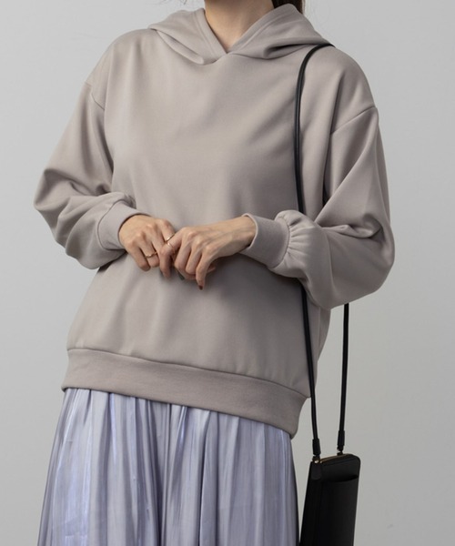 NAVY(ネイビー)の「NAVY ふわもちパーカー(パーカー・レディース・ブラック/グレイッシュベージュ/グリーン系その他・M/L/XL/S)」の3枚目の写真