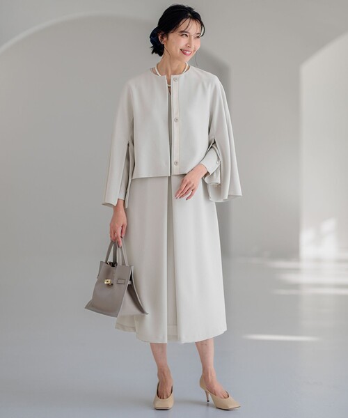 23区(ニジュウサンク)の「【VERYコラボ 】トリアセダブルジョーゼット ワンピース(ワンピース・レディース・ベージュ系/ネイビー系・40/38/36)」の7枚目の写真