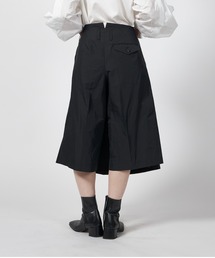 TOGA PULLAトーガ プルラ ナイロンツイルショートパンツ