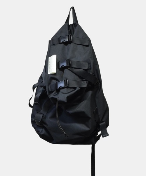 macromauro（マクロマウロ）の「【macromauro】 kaos polyester BELT（BLACK） W&M Special Edition（バックパック/リュック・メンズ・ブラック・FREE）」の2枚目の写真