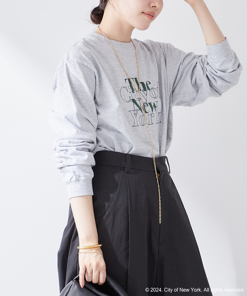 plage(プラージュ)の「NYC logo ロングTシャツ(Tシャツ/カットソー・レディース・チャコールグレー・FREE)」の19枚目の写真