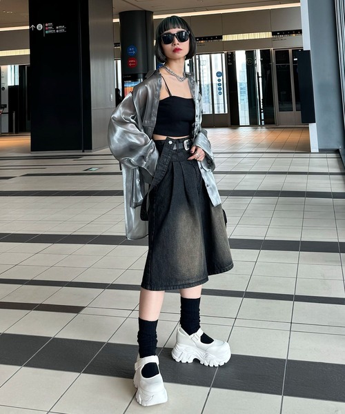 PAGEBOY（ページボーイ）の「サスツキデニムハーフパンツ（デニムパンツ・レディース・ブルー/ブラック・MEDIUM/SMALL）」の9枚目の写真