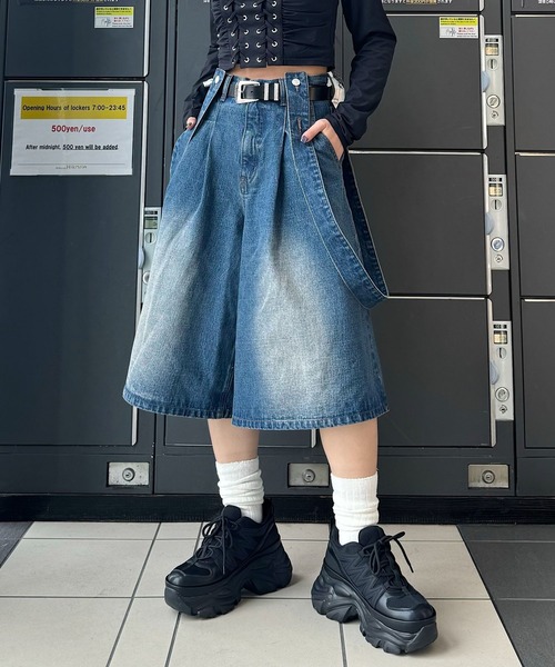 PAGEBOY（ページボーイ）の「サスツキデニムハーフパンツ（デニムパンツ・レディース・ブルー/ブラック・MEDIUM/SMALL）」の17枚目の写真