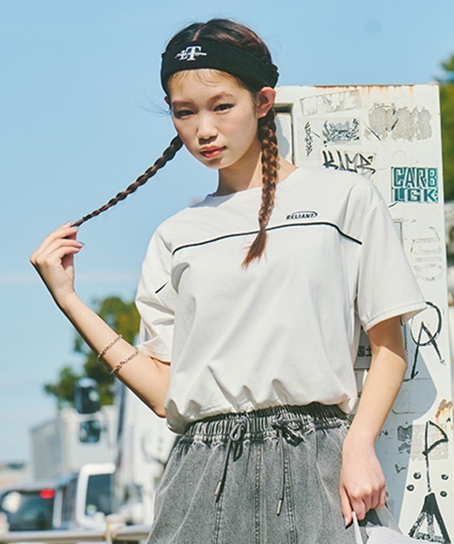 LOVETOXIC（ラブトキシック）の「【LTXC】バックラインロゴ半T（Tシャツ/カットソー・キッズ・オフホワイト/ブラック/サックスブルー・L/M/S）」の22枚目の写真