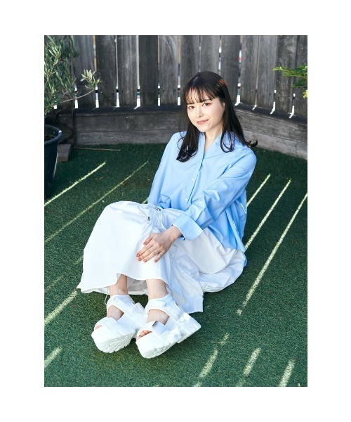 Mafmof(マフモフ)の「Mafmof(マフモフ)10.5cm厚底ボリュームソールダブルベルトスポーツサンダル(サンダル・レディース・ホワイト/ブラック・LL/S/M/L)」の16枚目の写真