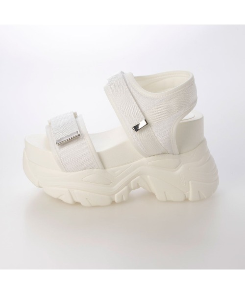 Mafmof(マフモフ)の「Mafmof(マフモフ)10.5cm厚底ボリュームソールダブルベルトスポーツサンダル(サンダル・レディース・ホワイト/ブラック・LL/S/M/L)」の13枚目の写真