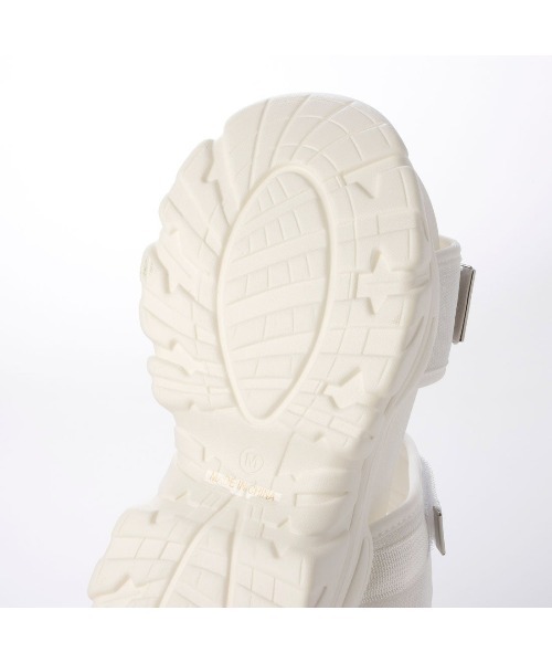 Mafmof(マフモフ)の「Mafmof(マフモフ)10.5cm厚底ボリュームソールダブルベルトスポーツサンダル(サンダル・レディース・ホワイト/ブラック・LL/S/M/L)」の5枚目の写真
