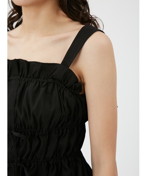 FRAY I.D(フレイアイディー)の「シャーリングフリルペプラムブラウス(シャツ/ブラウス・レディース・ブラック/オフホワイト/インディゴブルー・FREE)」の14枚目の写真