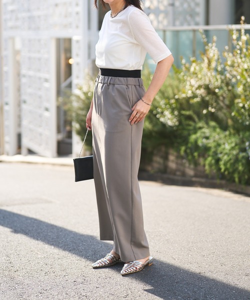 RIVE DROITE（リヴドロワ）の「MONN.:.(モン)/ゴブソデクルーTee（Tシャツ/カットソー・レディース・ブラック/オフホワイト/ブラウン・FREE）」の6枚目の写真