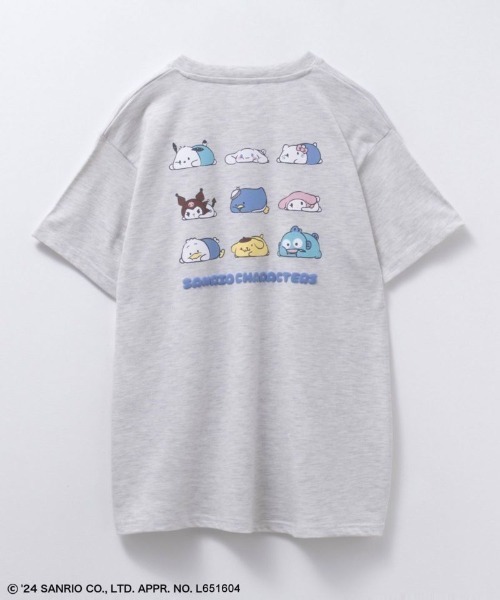sanrio（サンリオ）の「Sanrio characters バックプリントＴシャツ（Tシャツ/カットソー・レディース・ブラック系その他/ブラック/オートミール/ベージュ・フリー）」の4枚目の写真
