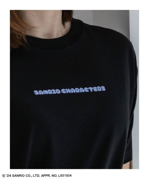 sanrio（サンリオ）の「Sanrio characters バックプリントＴシャツ（Tシャツ/カットソー・レディース・ブラック系その他/ブラック/オートミール/ベージュ・フリー）」の5枚目の写真