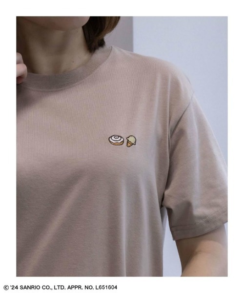 sanrio（サンリオ）の「Sanrio characters バックプリントＴシャツ（Tシャツ/カットソー・レディース・ブラック系その他/ブラック/オートミール/ベージュ・フリー）」の7枚目の写真