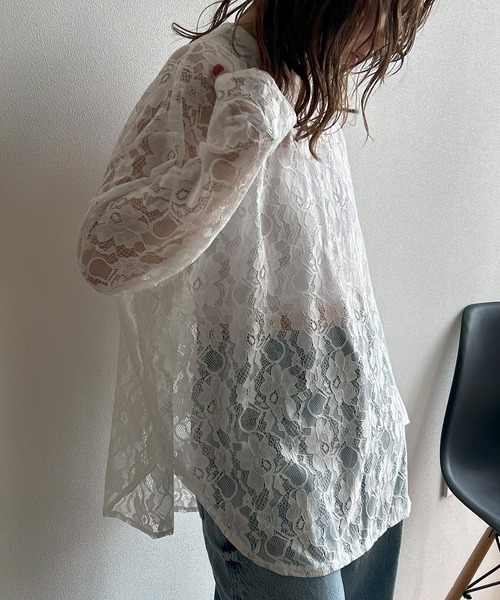 Kotoe(コトエ)の「ビッグシルエット フラワーレーストップス(Tシャツ/カットソー・レディース・ブラック/ホワイト・FREE)」の11枚目の写真