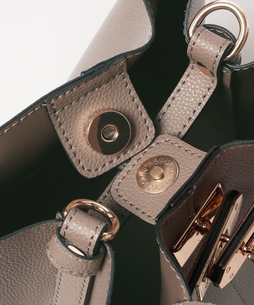 Andemiu（アンデミュウ）の「フロントカナグ2WAYBAG124556（ハンドバッグ・レディース・グレイッシュベージュ/アイボリー/ブラック/ベージュ・FREE）」の14枚目の写真