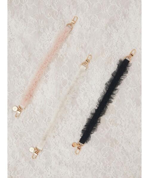Maison de FLEUR（メゾンドフルール）の「チュールパールストラップ（スマホグッズ・レディース・アイボリー/ブラック/ピンク・FREE）」の4枚目の写真