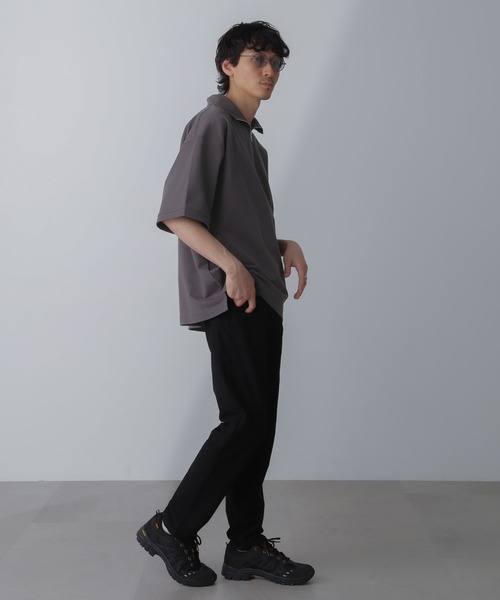 NANO universe(ナノユニバース)の「HALF ZIP ワイドシルエット Tシャツ 半袖(Tシャツ/カットソー・メンズ・ブラック/ベージュ系その他/チャコール・L/M)」の21枚目の写真