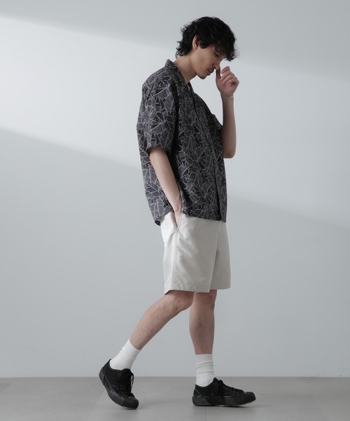 NANO universe（ナノユニバース）の「ポリサッカー総柄プリントシャツ 半袖（シャツ/ブラウス・メンズ・ホワイト/ブラック/ライトグレー・S/M/L/XL）」の6枚目の写真