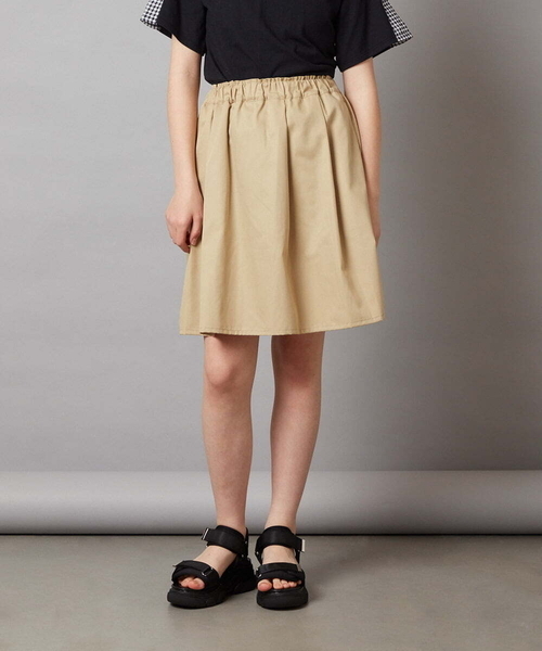 a.v.v（アーヴェヴェ）の「[160]タック＆ギャザーフレアスカート（スカート・キッズ・ブルー/ブラック/ベージュ・160）」の14枚目の写真