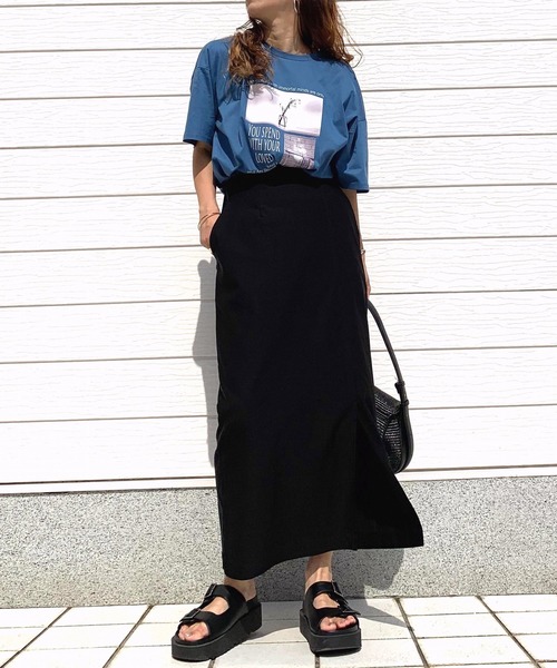 Q（キュー）の「ドライタッチコットンフォトT（Tシャツ/カットソー・レディース・ブルー/チャコールグレー・MEDIUM）」の15枚目の写真